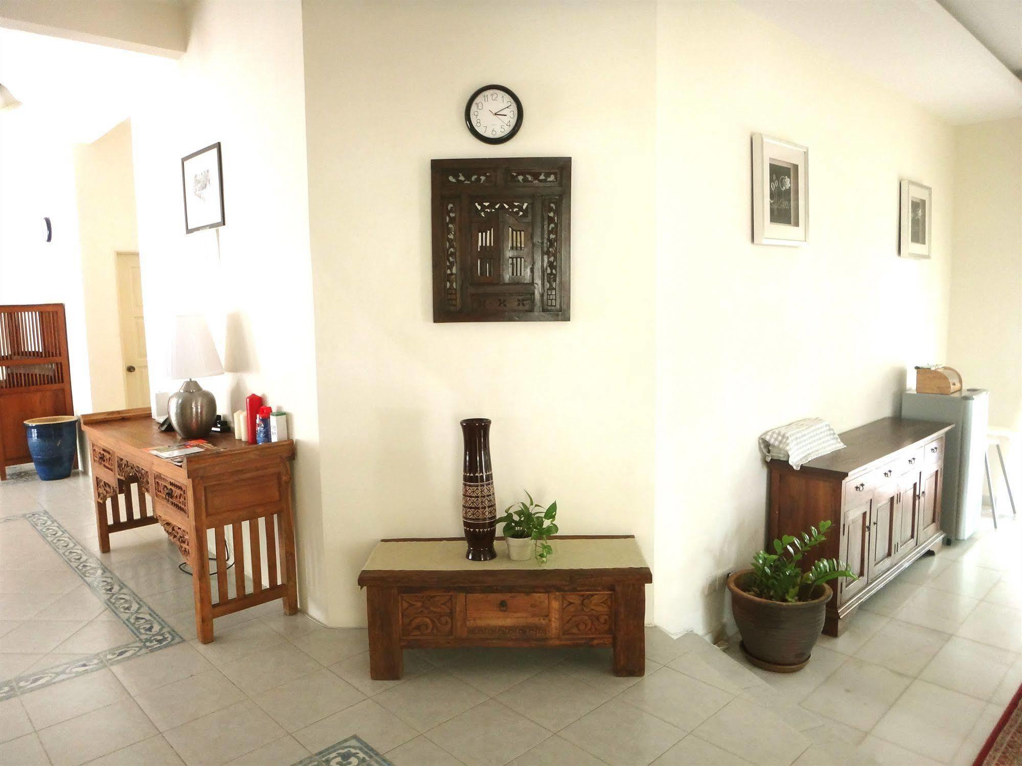 Rumah Putih Near Klia Szepang Kültér fotó